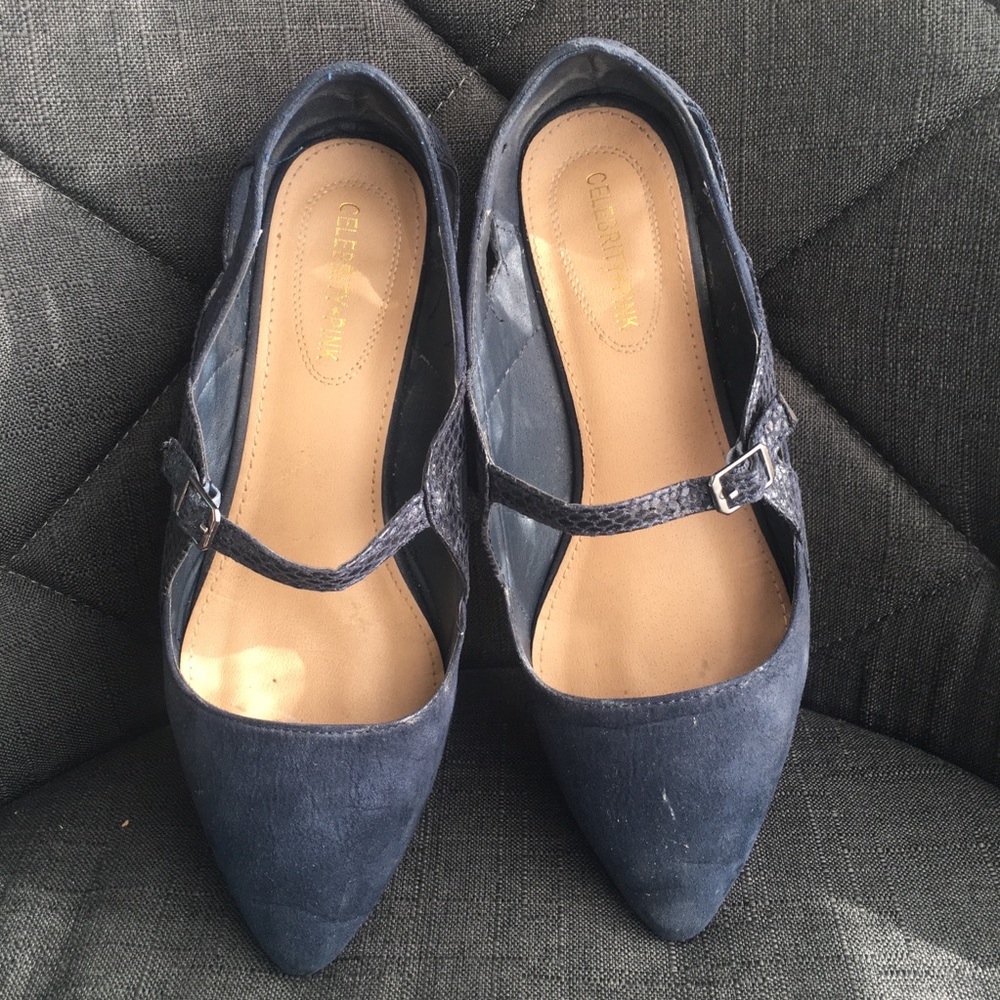 🥿 CELEBRITY PINK navy blue flats